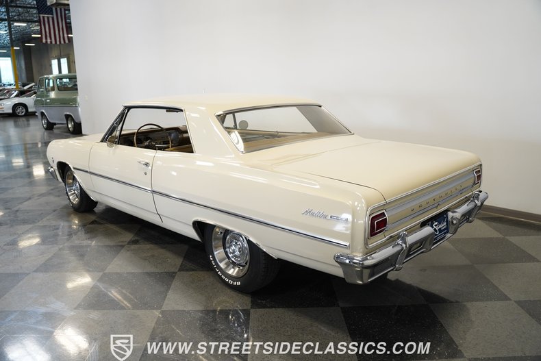 Chevrolet-Malibu-1965-Cameo-Beige-Medium-Saddle-1