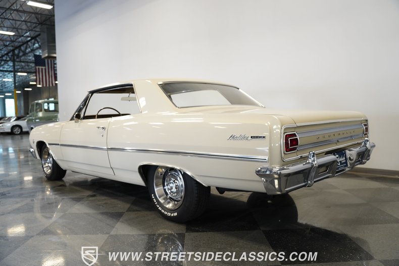 Chevrolet-Malibu-1965-Cameo-Beige-Medium-Saddle-26