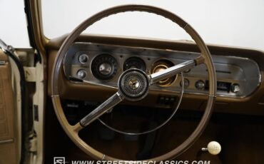 Chevrolet-Malibu-1965-Cameo-Beige-Medium-Saddle-37
