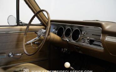 Chevrolet-Malibu-1965-Cameo-Beige-Medium-Saddle-46