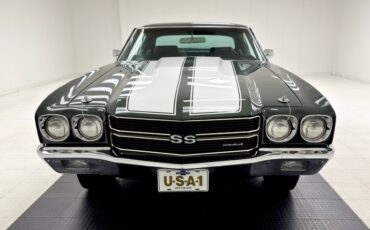 Chevrolet-Malibu-1970-Fathom-Green-Black-10