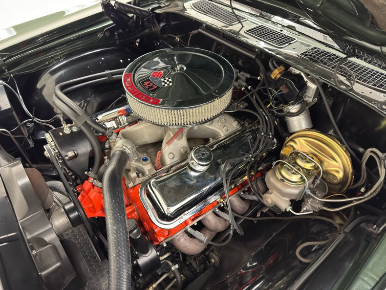 Chevrolet-Malibu-1970-Fathom-Green-Black-26