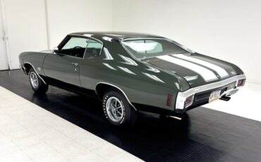 Chevrolet-Malibu-1970-Fathom-Green-Black