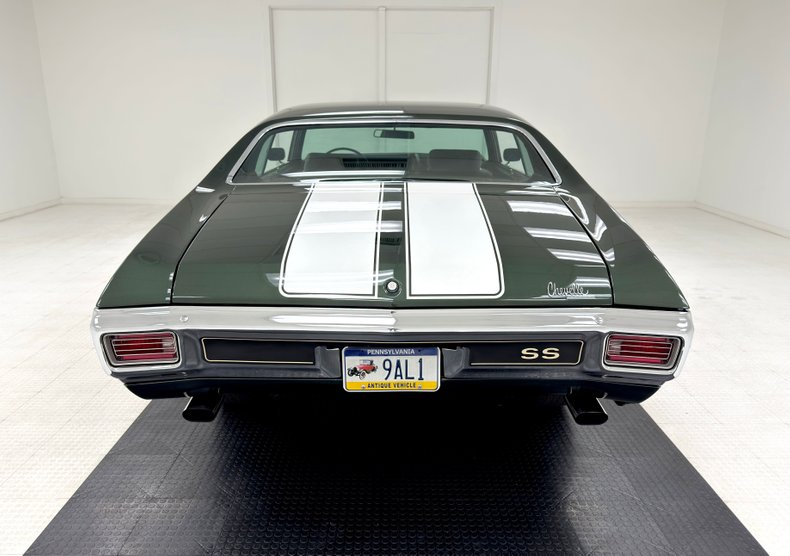 Chevrolet-Malibu-1970-Fathom-Green-Black-6