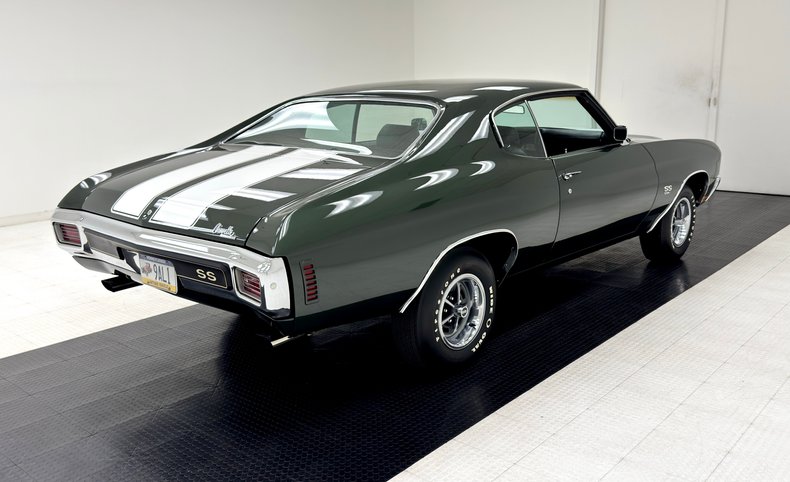 Chevrolet-Malibu-1970-Fathom-Green-Black-7