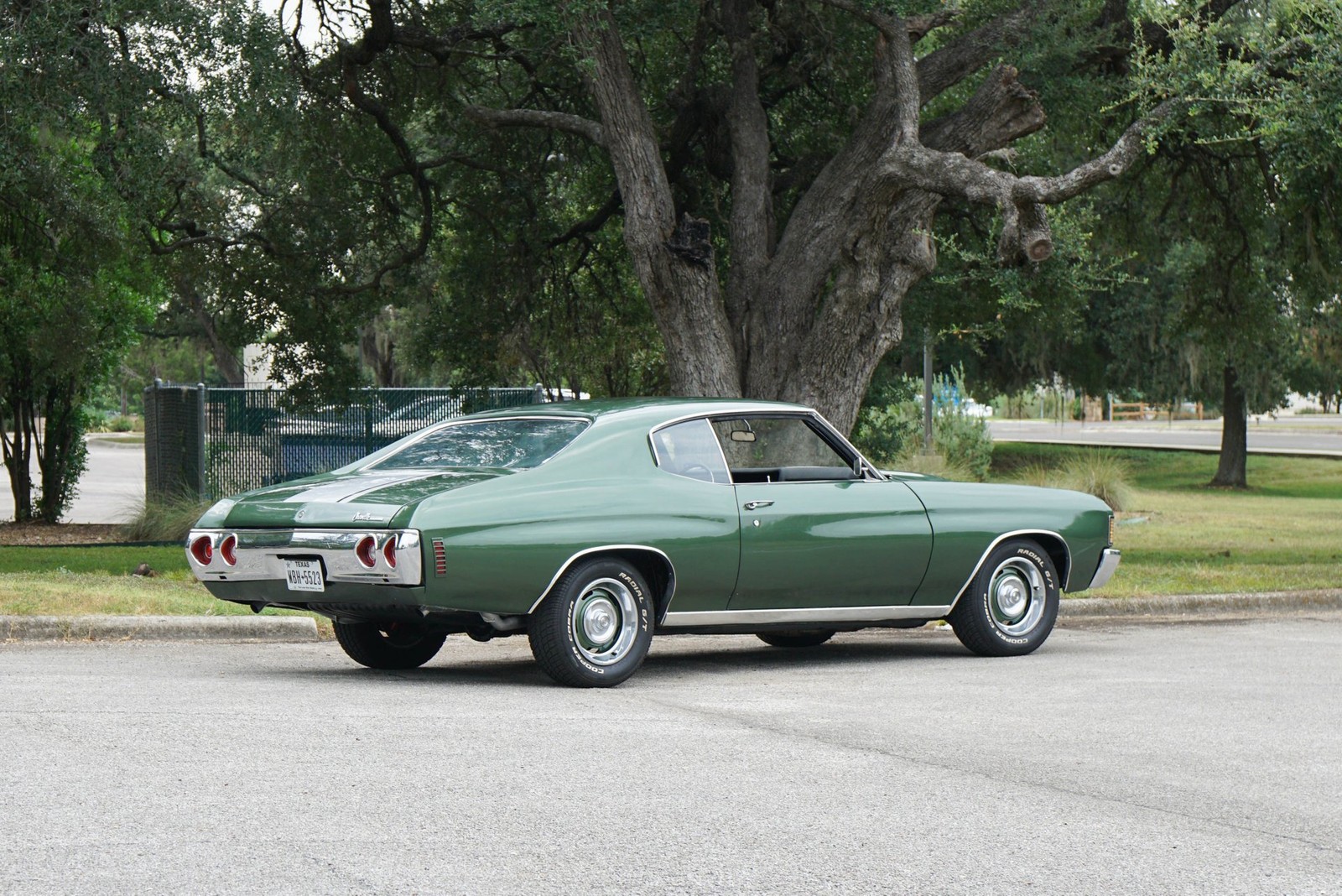 Chevrolet-Malibu-1972-Coupe-10