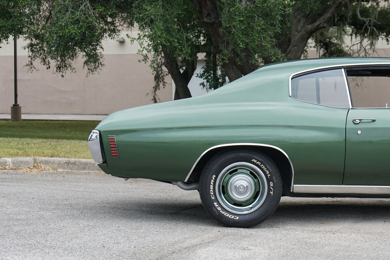 Chevrolet-Malibu-1972-Coupe-12