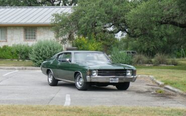 Chevrolet-Malibu-1972-Coupe-16
