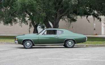 Chevrolet-Malibu-1972-Coupe-5
