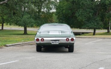 Chevrolet-Malibu-1972-Coupe-8