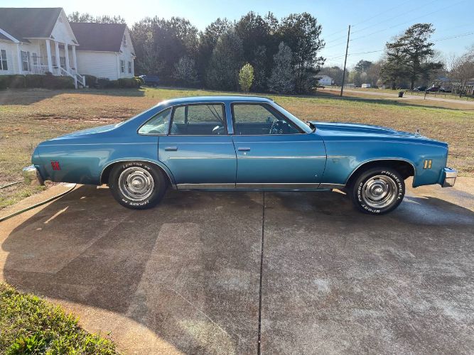 Chevrolet-Malibu-1976-Blue-8