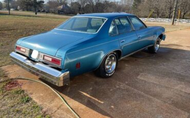 Chevrolet-Malibu-1976-Blue-9