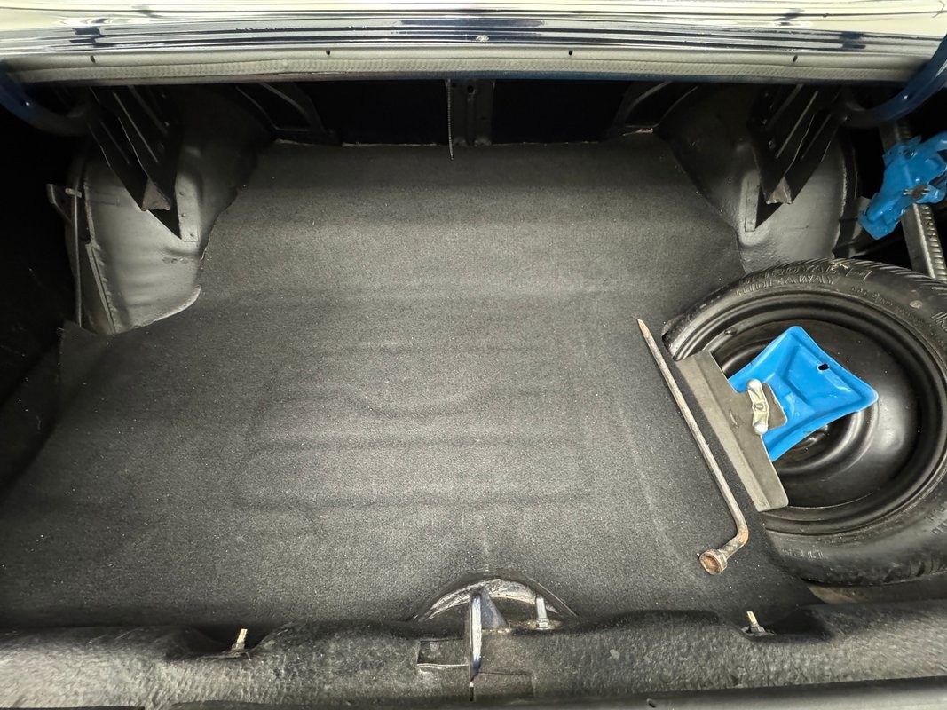 Chevrolet-Malibu-1980-Hardtop-23