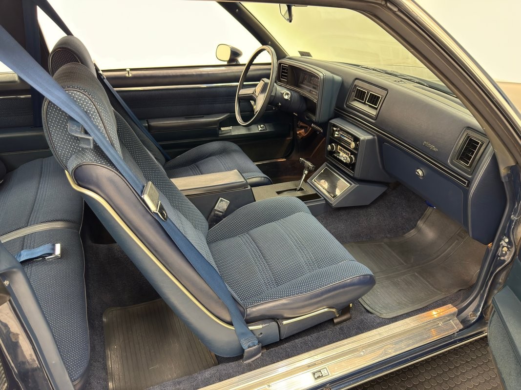 Chevrolet-Malibu-1980-Hardtop-31