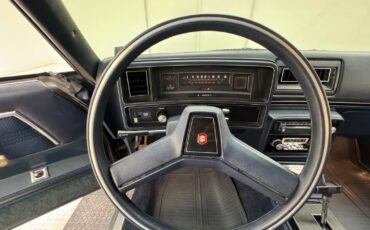 Chevrolet-Malibu-1980-Hardtop-33