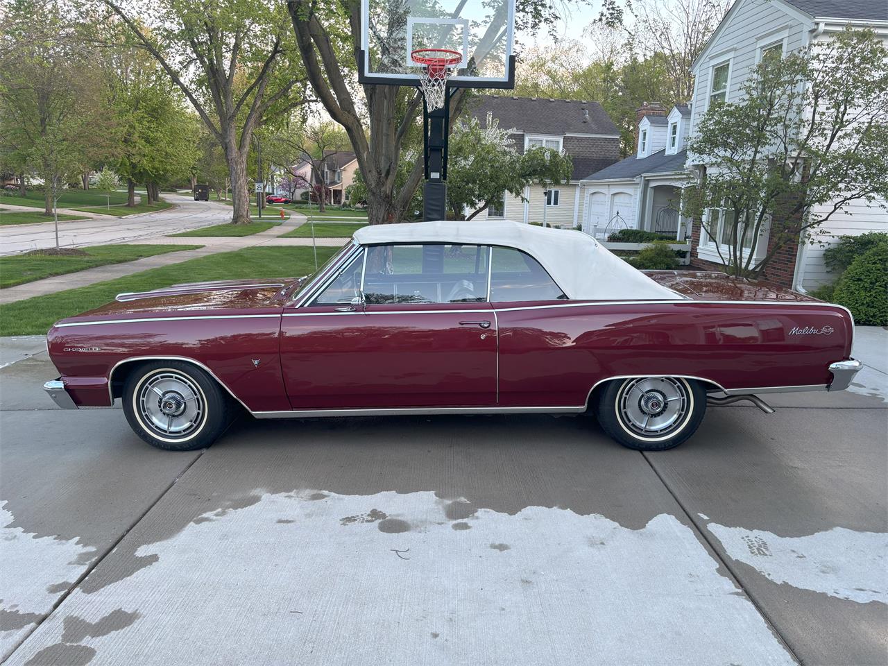 Chevrolet-Malibu-ss-1964-Ember-Red-Black-2