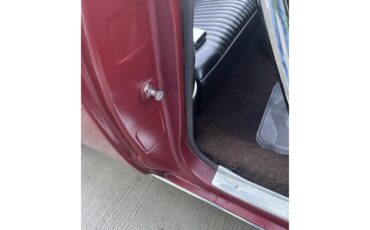 Chevrolet-Malibu-ss-1964-Ember-Red-Black-32
