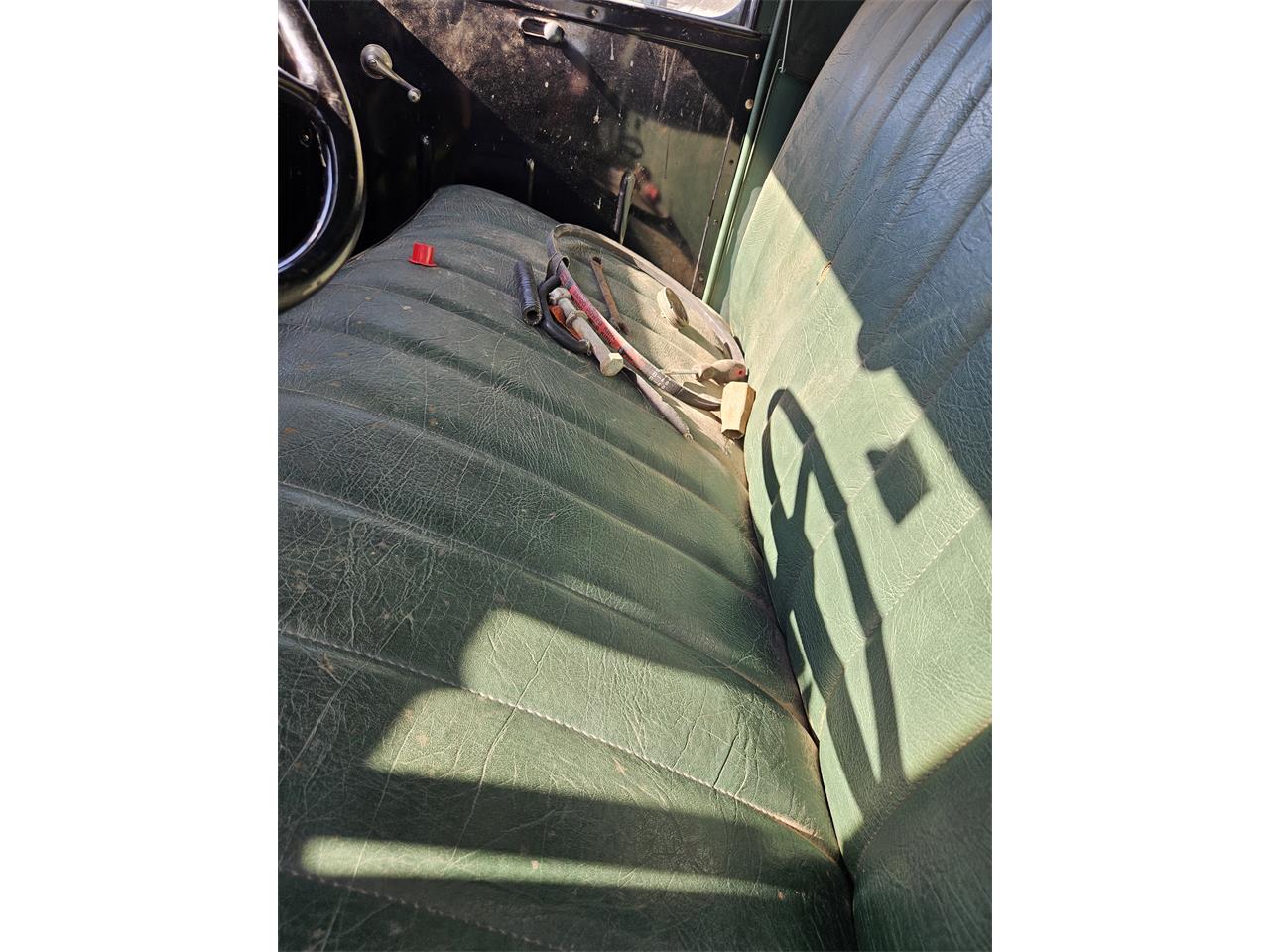 Chevrolet-Master-1934-Green-amp-Black-Green-amp-Black-11