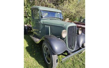 Chevrolet-Master-1934-Green-amp-Black-Green-amp-Black