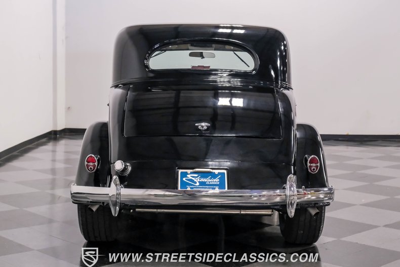 Chevrolet-Master-1935-Black-Beige-18