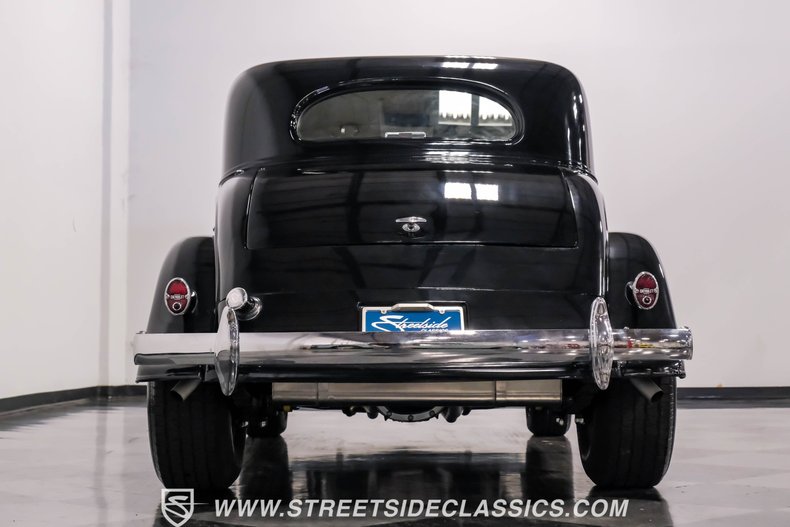 Chevrolet-Master-1935-Black-Beige-37