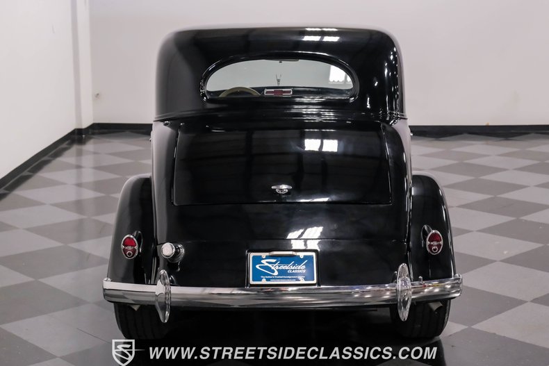 Chevrolet-Master-1935-Black-Beige-38