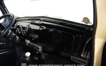 Chevrolet-Master-1936-Cream-Black-10