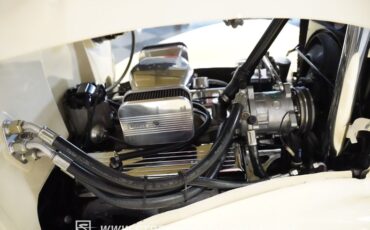 Chevrolet-Master-1936-Cream-Black-14