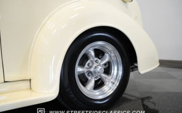 Chevrolet-Master-1936-Cream-Black-21