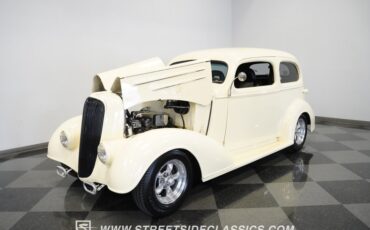 Chevrolet-Master-1936-Cream-Black-23
