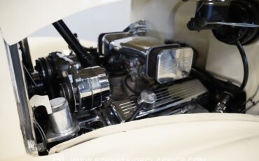 Chevrolet-Master-1936-Cream-Black-24