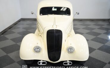 Chevrolet-Master-1936-Cream-Black-3