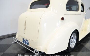 Chevrolet-Master-1936-Cream-Black-32