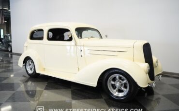 Chevrolet-Master-1936-Cream-Black-37