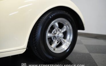 Chevrolet-Master-1936-Cream-Black-39