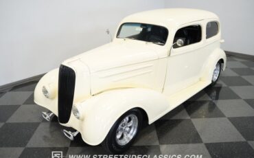 Chevrolet-Master-1936-Cream-Black-5