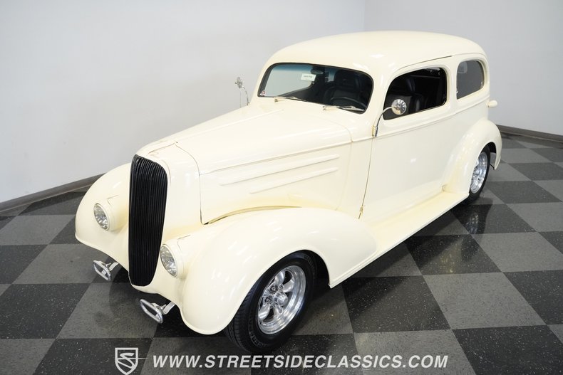 Chevrolet-Master-1936-Cream-Black-5