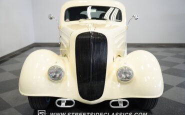 Chevrolet-Master-1936-Cream-Black-8