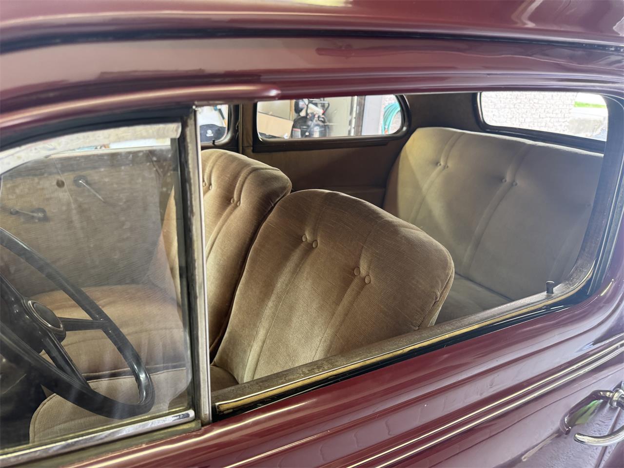 Chevrolet-Master-1937-Burgundy-Beige-25