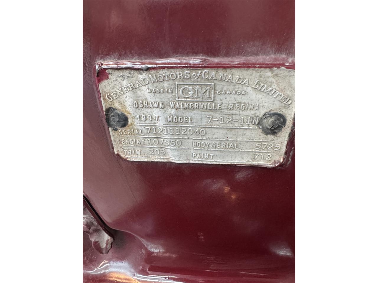 Chevrolet-Master-1937-Burgundy-Beige-32