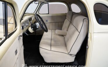 Chevrolet-Master-1938-Butternut-Yellow-Tan-1