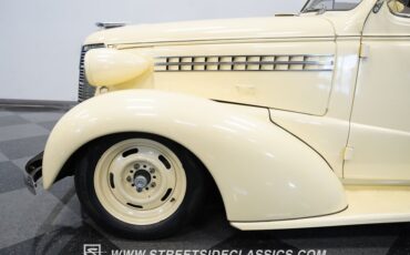 Chevrolet-Master-1938-Butternut-Yellow-Tan-12
