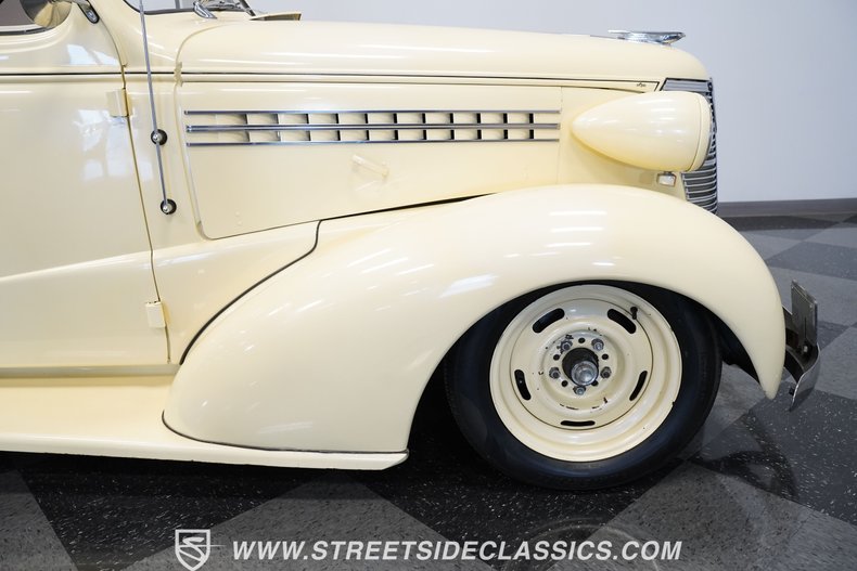 Chevrolet-Master-1938-Butternut-Yellow-Tan-16