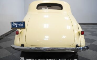 Chevrolet-Master-1938-Butternut-Yellow-Tan-34