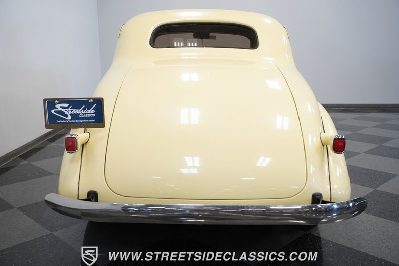 Chevrolet-Master-1938-Butternut-Yellow-Tan-34