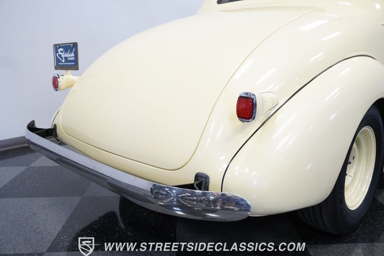 Chevrolet-Master-1938-Butternut-Yellow-Tan-35