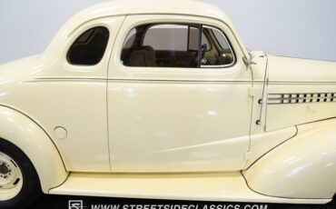 Chevrolet-Master-1938-Butternut-Yellow-Tan-38