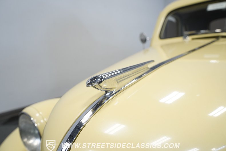 Chevrolet-Master-1938-Butternut-Yellow-Tan-46