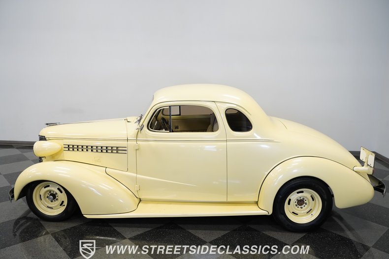 Chevrolet-Master-1938-Butternut-Yellow-Tan-8