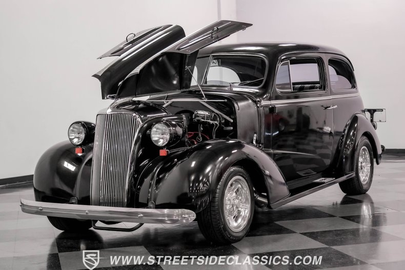 Chevrolet-Master-deluxe-1937-Black-Metallic-Black-11